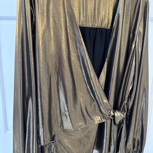 Ramy Brook Large wrap blouse metallic gold - Picture 8 of 12
